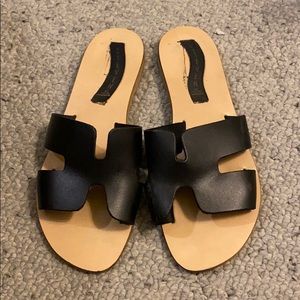 Steve Madden Greece sandal